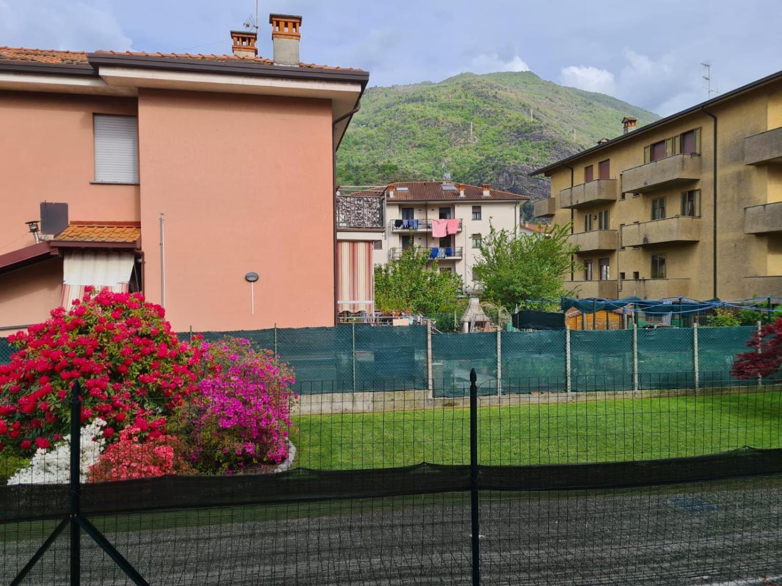 Casa Di Ale E Bea Apartment Dervio Bagian luar foto